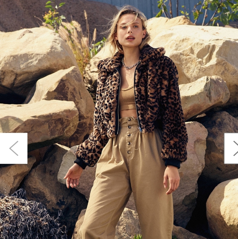 Urban Outfitters High Waisted Paperbag Waist Pant-